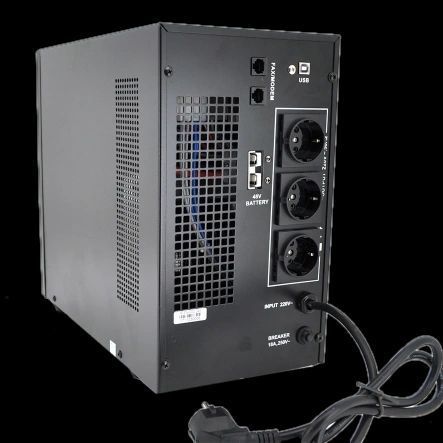 RITAR RTSW-3000 (2100 Вт) ИБП с правильной синусоидой, 48В, под наружный АКБ 4 шт по 12 В 30985 фото